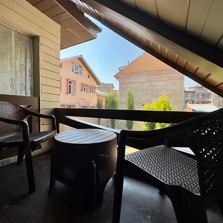 Hotel The Chinar Retreat Hut Srīnagar Exteriér fotografie